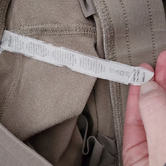 ALO Taupe Leggings - Picture 3 of 4